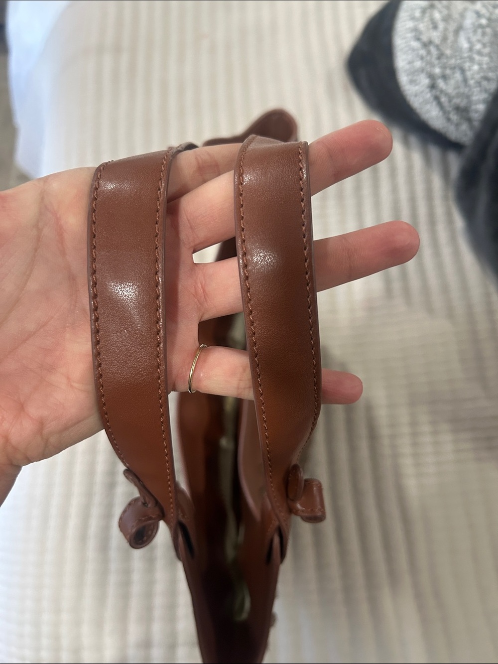 Free People Woven Bag in Olive Brown - Stylish Everyday Carry - Picture 3 of 9